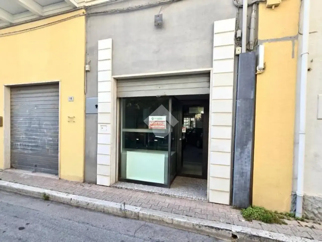 Negozio in Via Triboletti 12, Roseto Degli Abruzzi, {3} - Planimetria 1