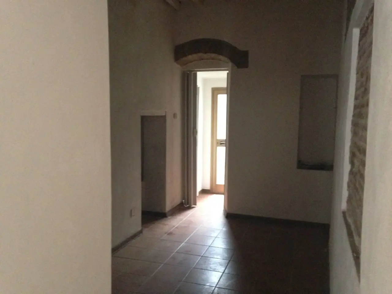 Esercizio commerciale in Via Nicola Tacchinardi 3, Livorno, {3} - Foto 2