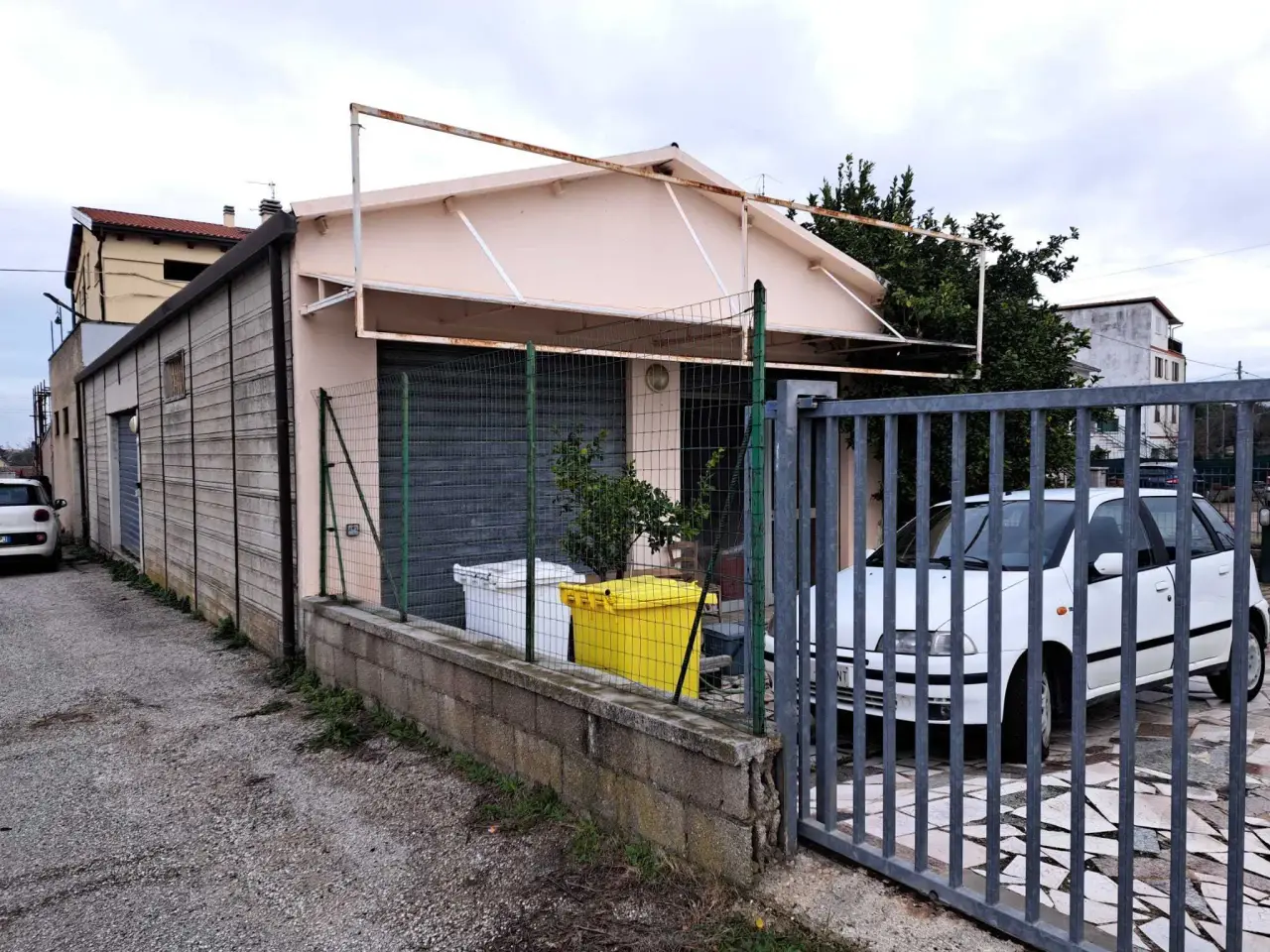 Negozio in Strada per Lanciano  65, Santa Maria Imbaro, {3} - Foto 1