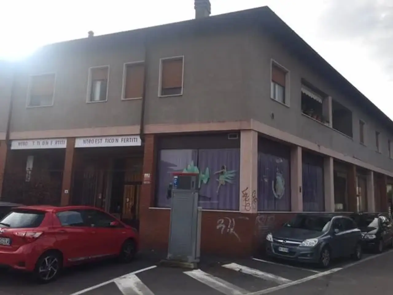 Locale commerciale in Via Carlo Crivelli 9 Settimo Milanese, Settimo Milanese, {3} - Foto 2