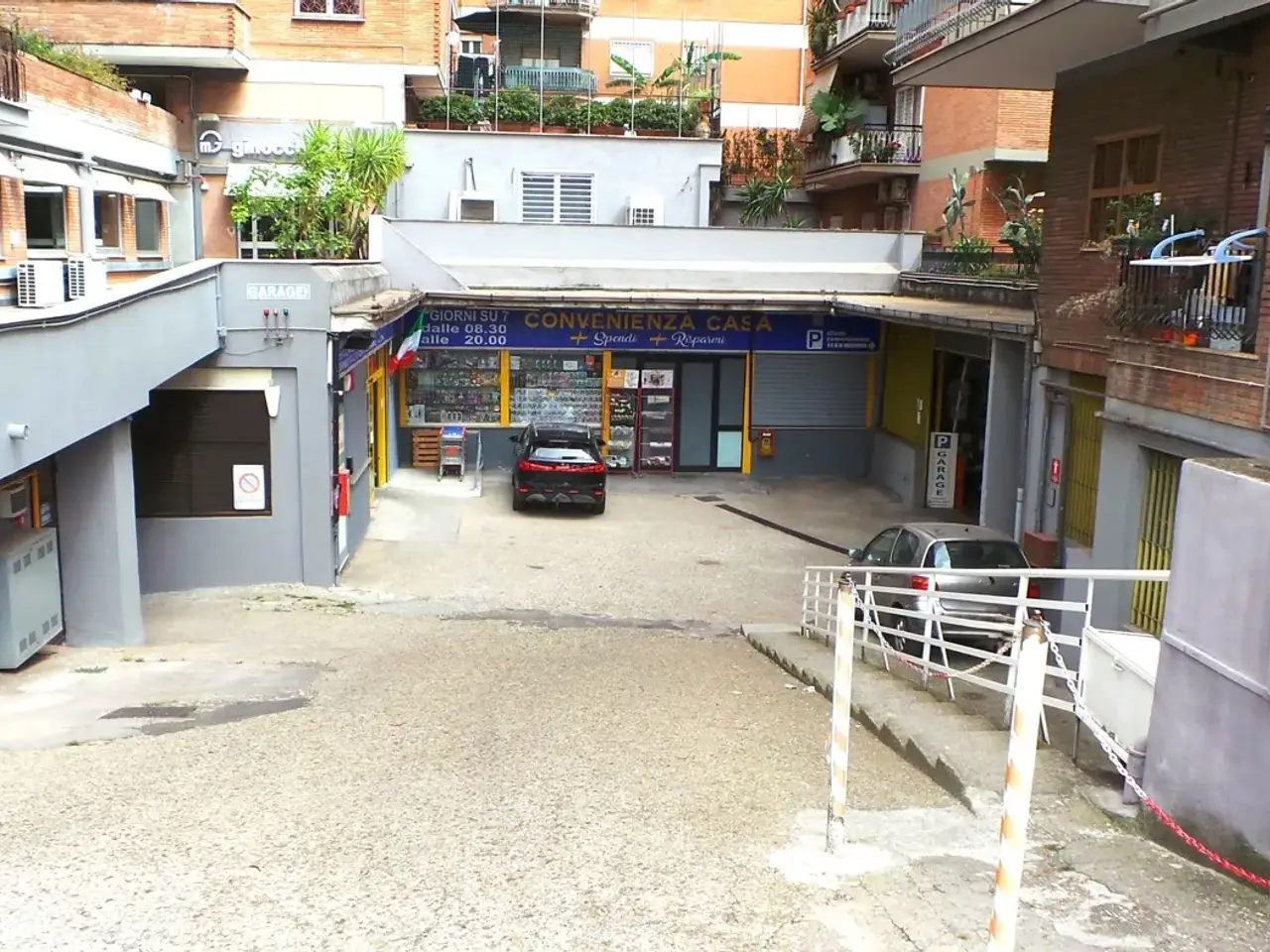 Negozio in Via della Bufalotta 190, Roma, {3} - Foto 2