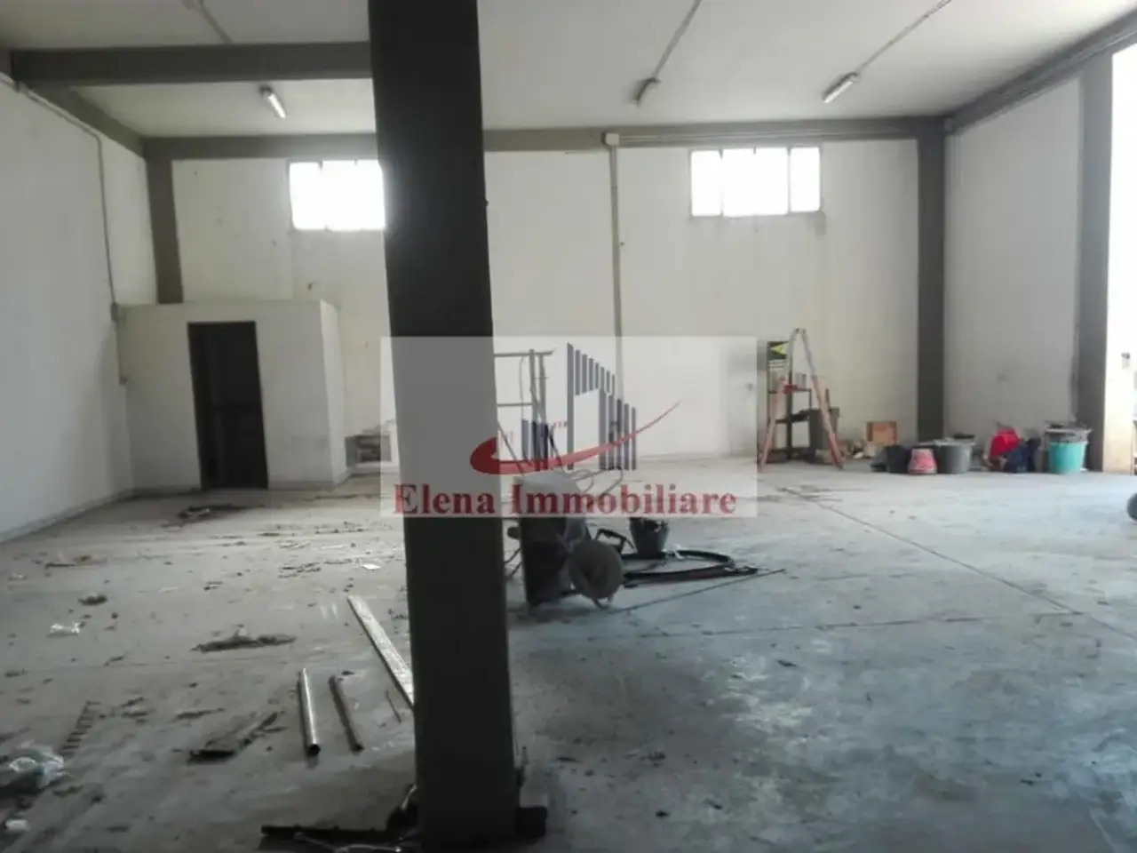 Locale commerciale in , Alcamo, {3} - Foto 1