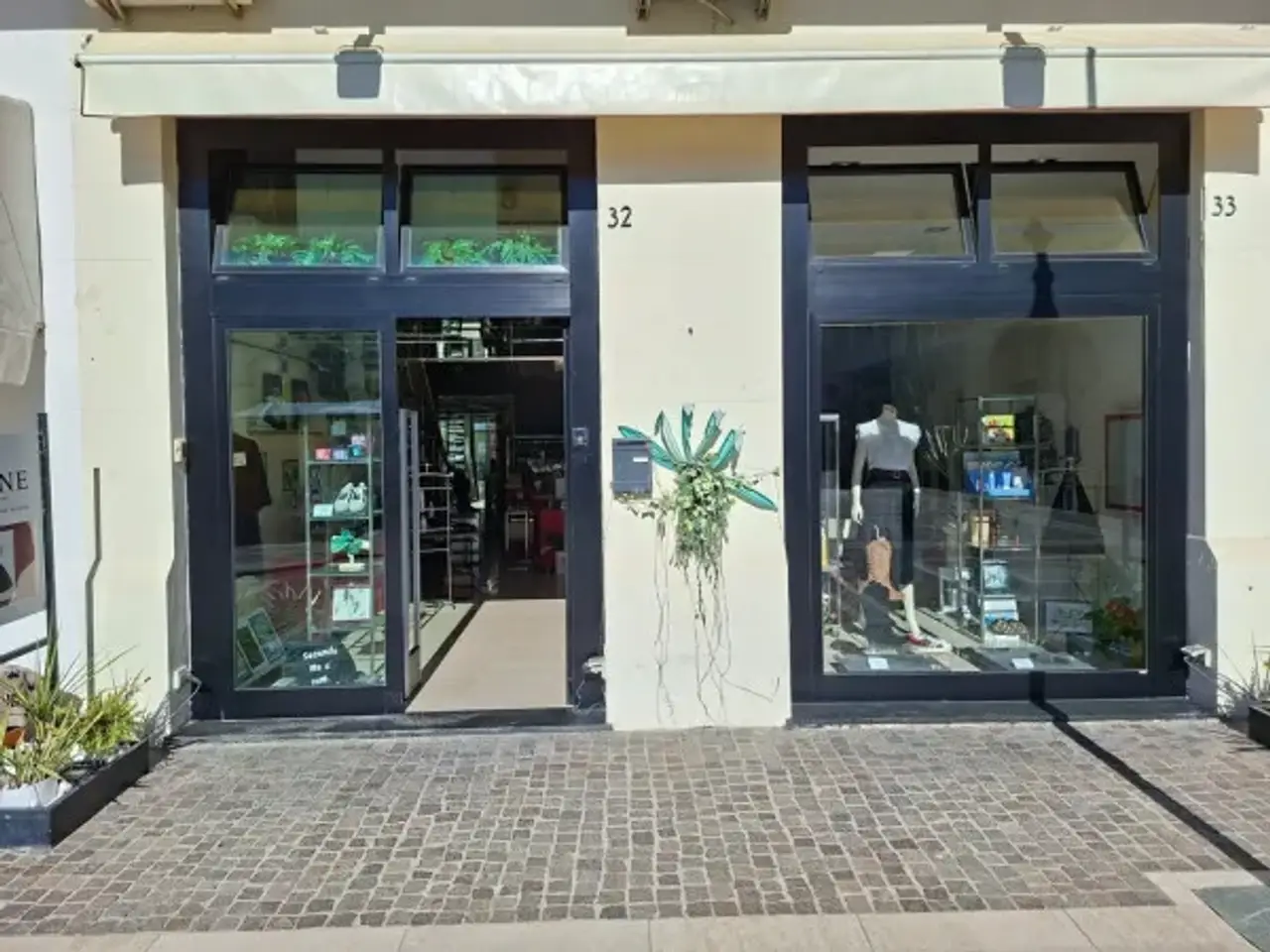 Abbigliamento in Piazza Giovanni Pascoli 32, Rimini, {3} - Foto 1
