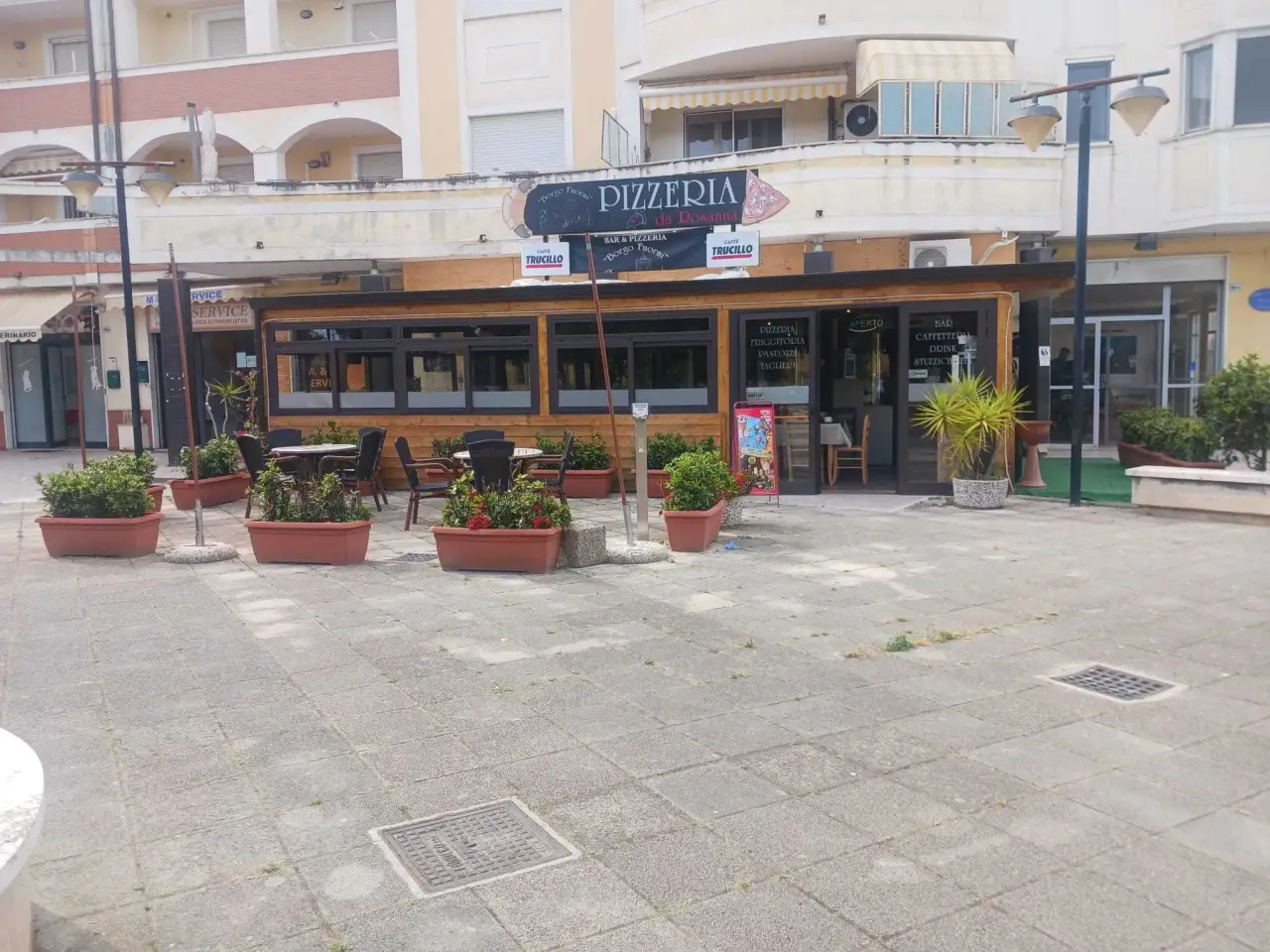 Negozio in Via Ostaglio 59, Salerno, {3} - Foto 2