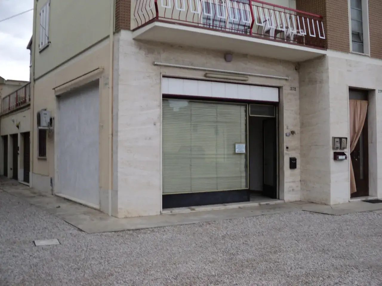 Ufficio in Via Chiesa 272, Ferrara, {3} - Foto 1