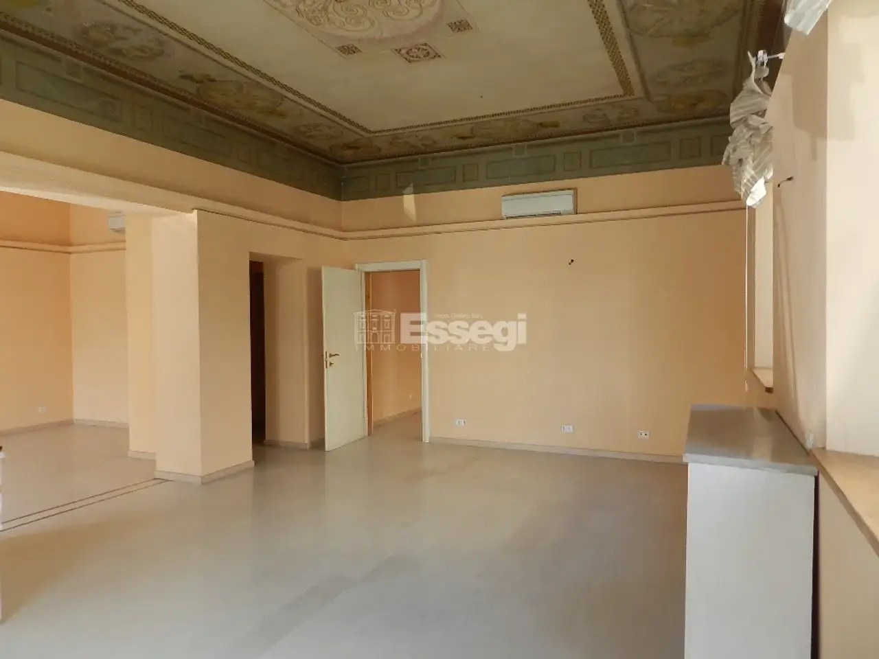 Palazzina commerciale in Viale G. Puccini 1277, Lucca, {3} - Foto 2