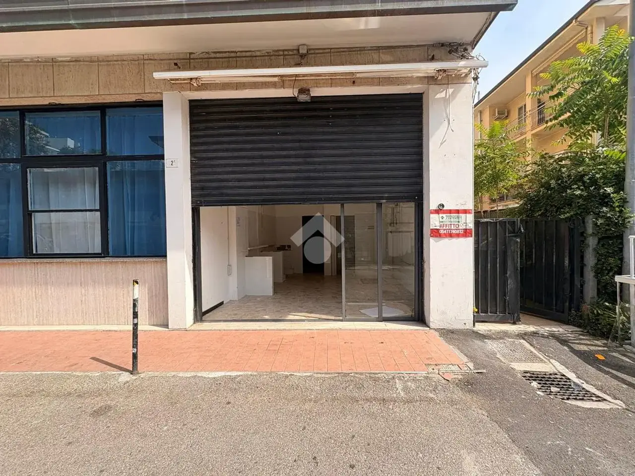 Negozio in Viale Ludovico Ariosto 2, Rimini, {3} - Foto 1