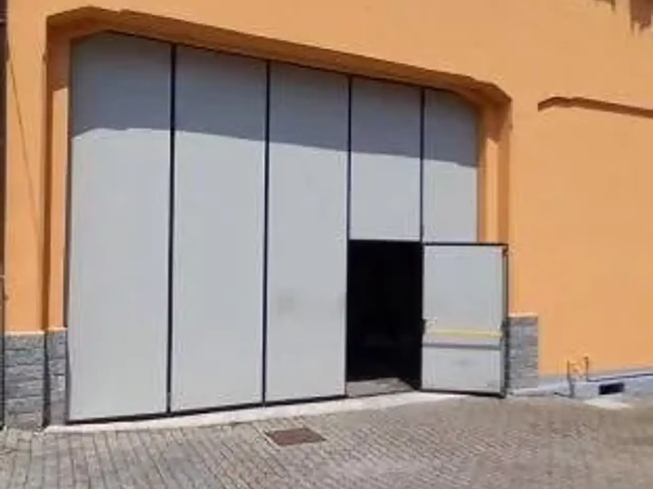Magazzino in Via 20 Settembre 14, Quarona, {3} - Foto 1