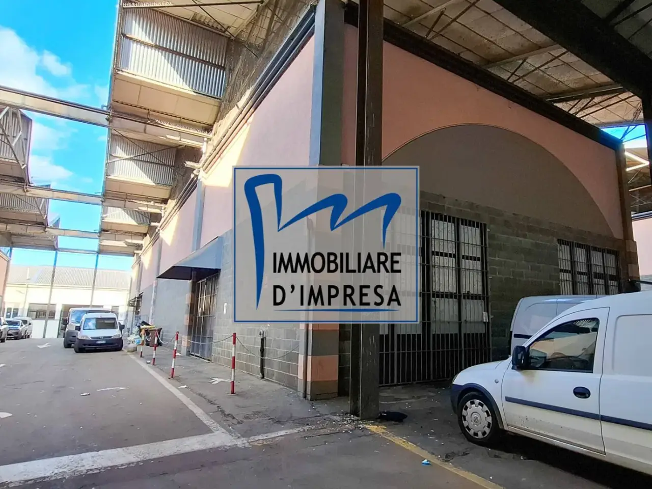 Capannone in Str. S.Donato, Parma, {3} - Foto 1