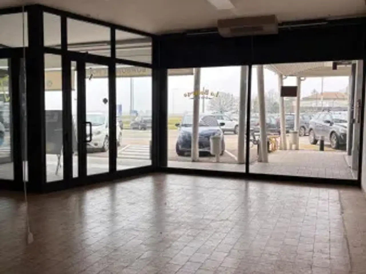 Negozio in Via San Martino 1, Sant'Agata Sul Santerno, {3} - Foto 1