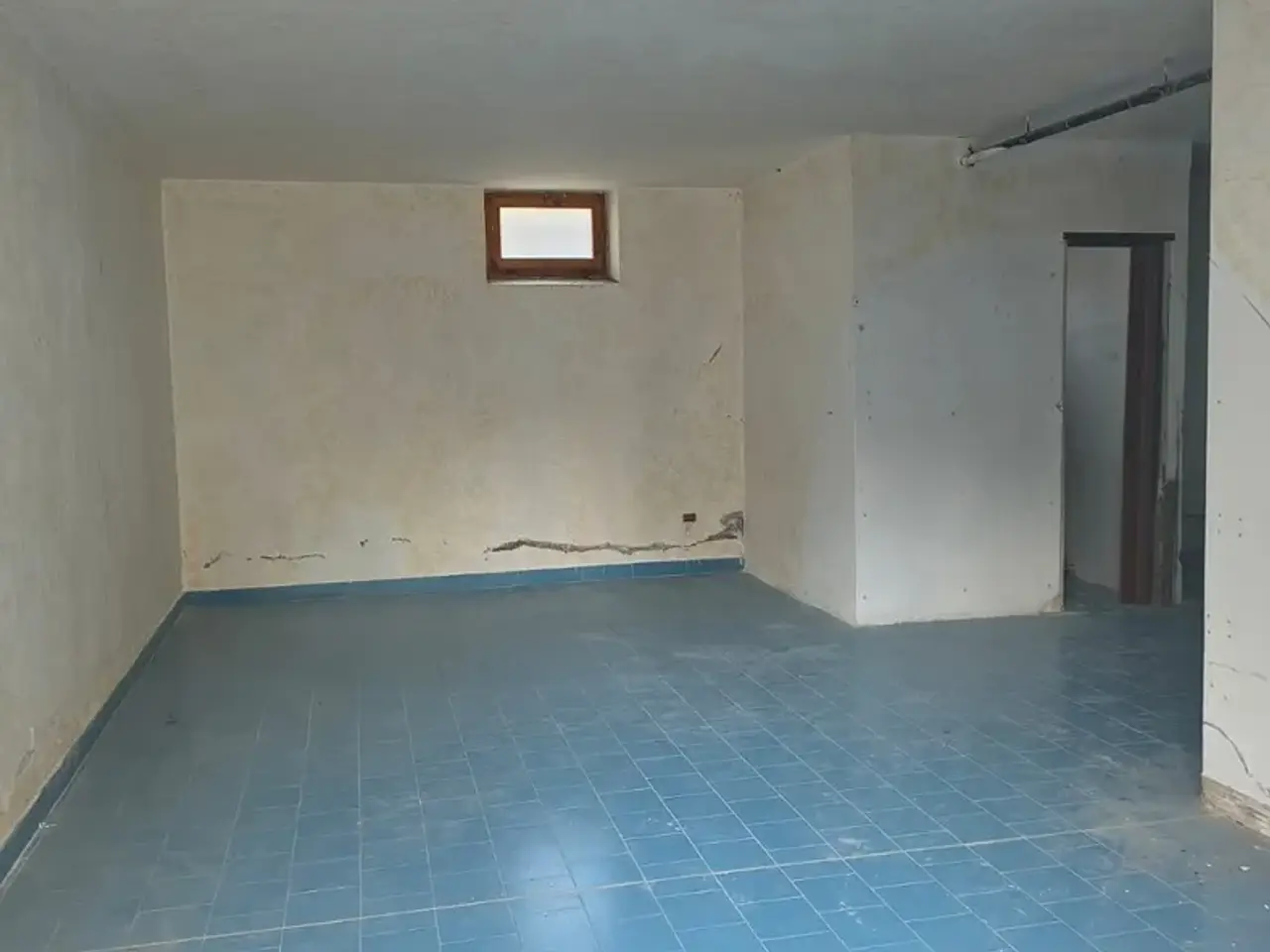 Magazzino in Via Montserrat 9, Alghero, {3} - Foto 2