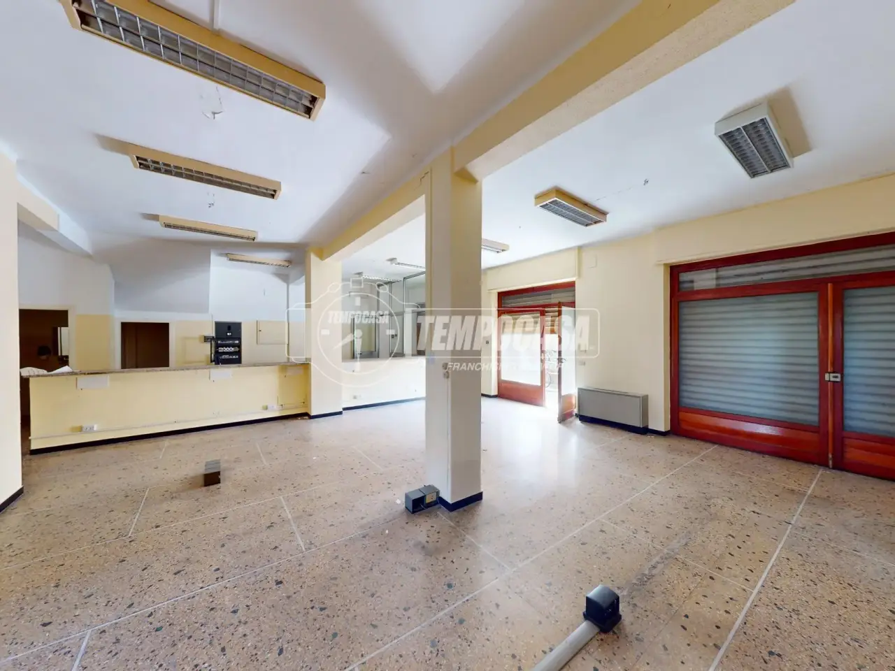 Negozio in Via Piave 29/Comm., Albenga, {3} - Foto 2