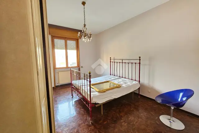 3-room flat in Via Ottolenghi 3, Piacenza - Photo 1