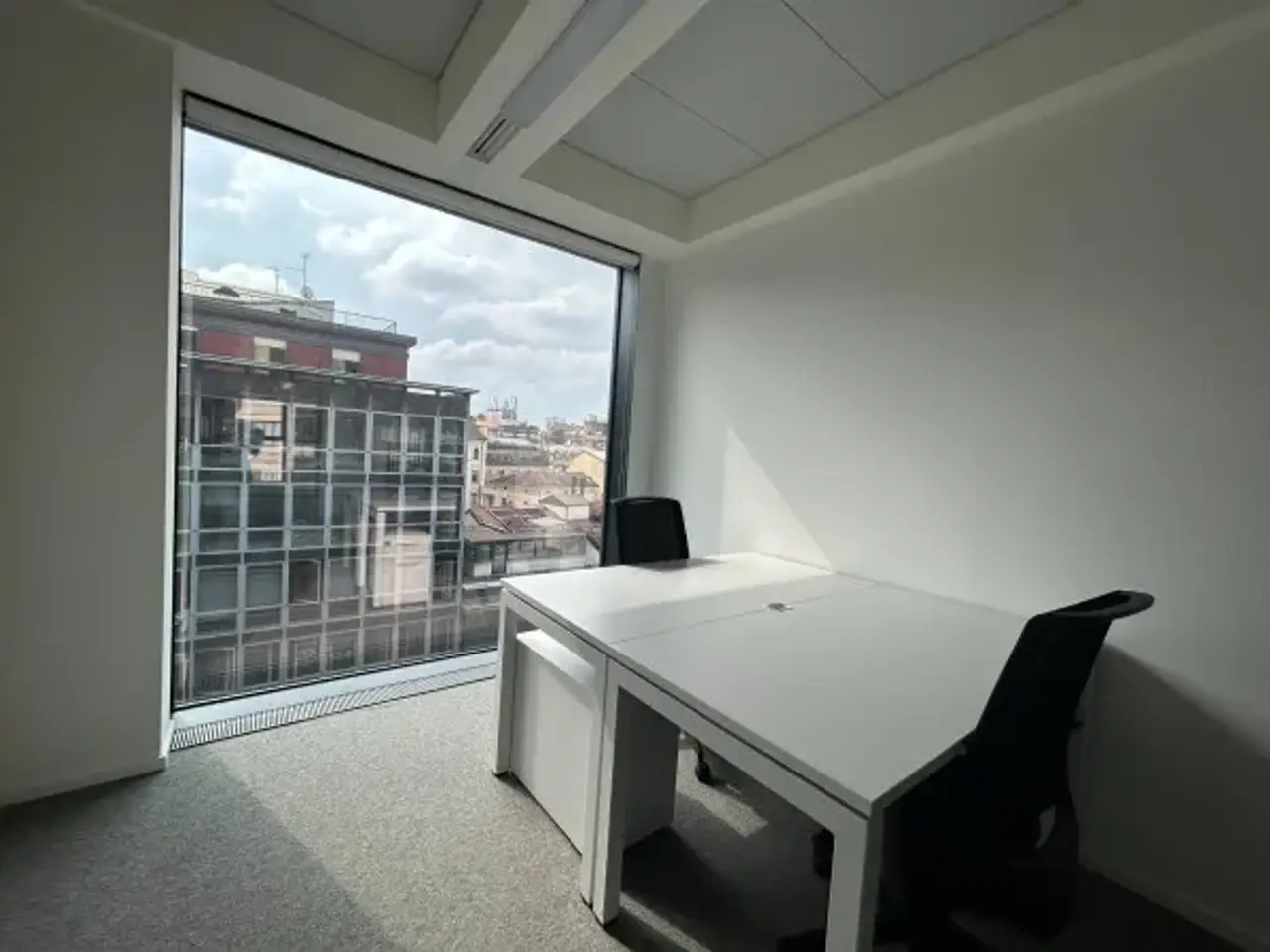Ufficio in Corso Europa 20, Milano, {3} - Foto 2