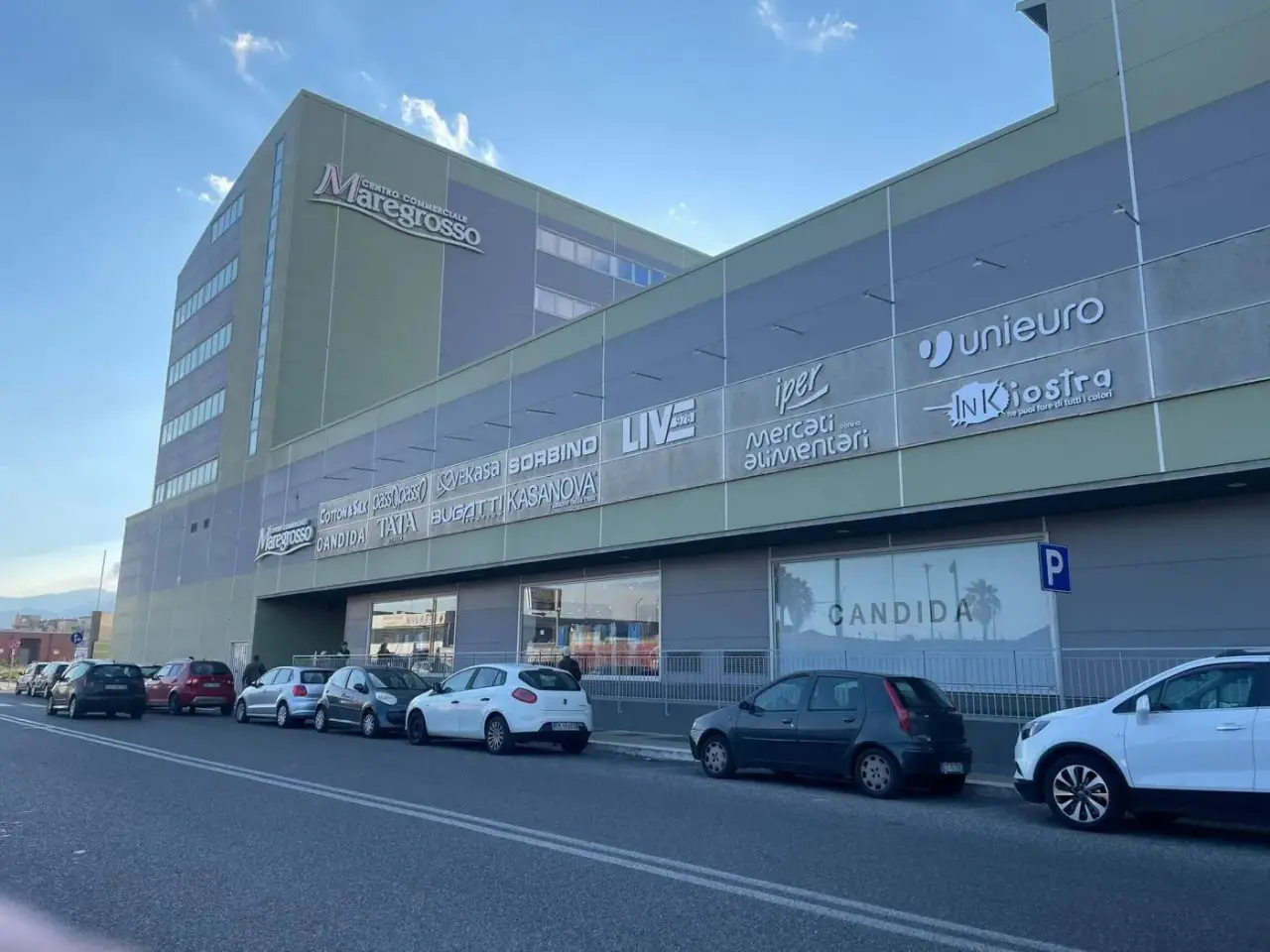 Locale commerciale in Via Maregrosso Messina, Messina, {3} - Foto 1