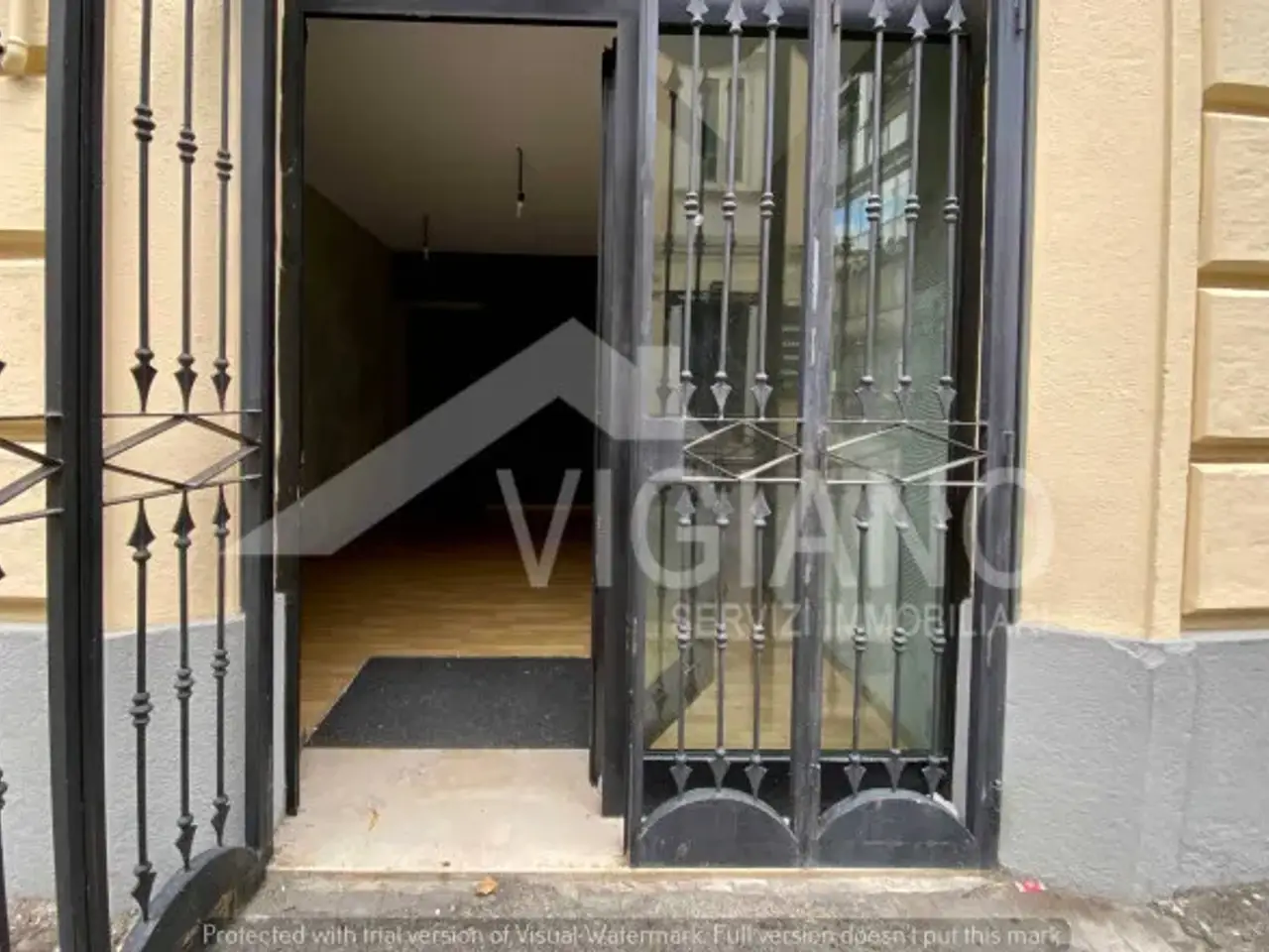 Negozio in Via Santa Maria della Neve, Foggia, {3} - Foto 2