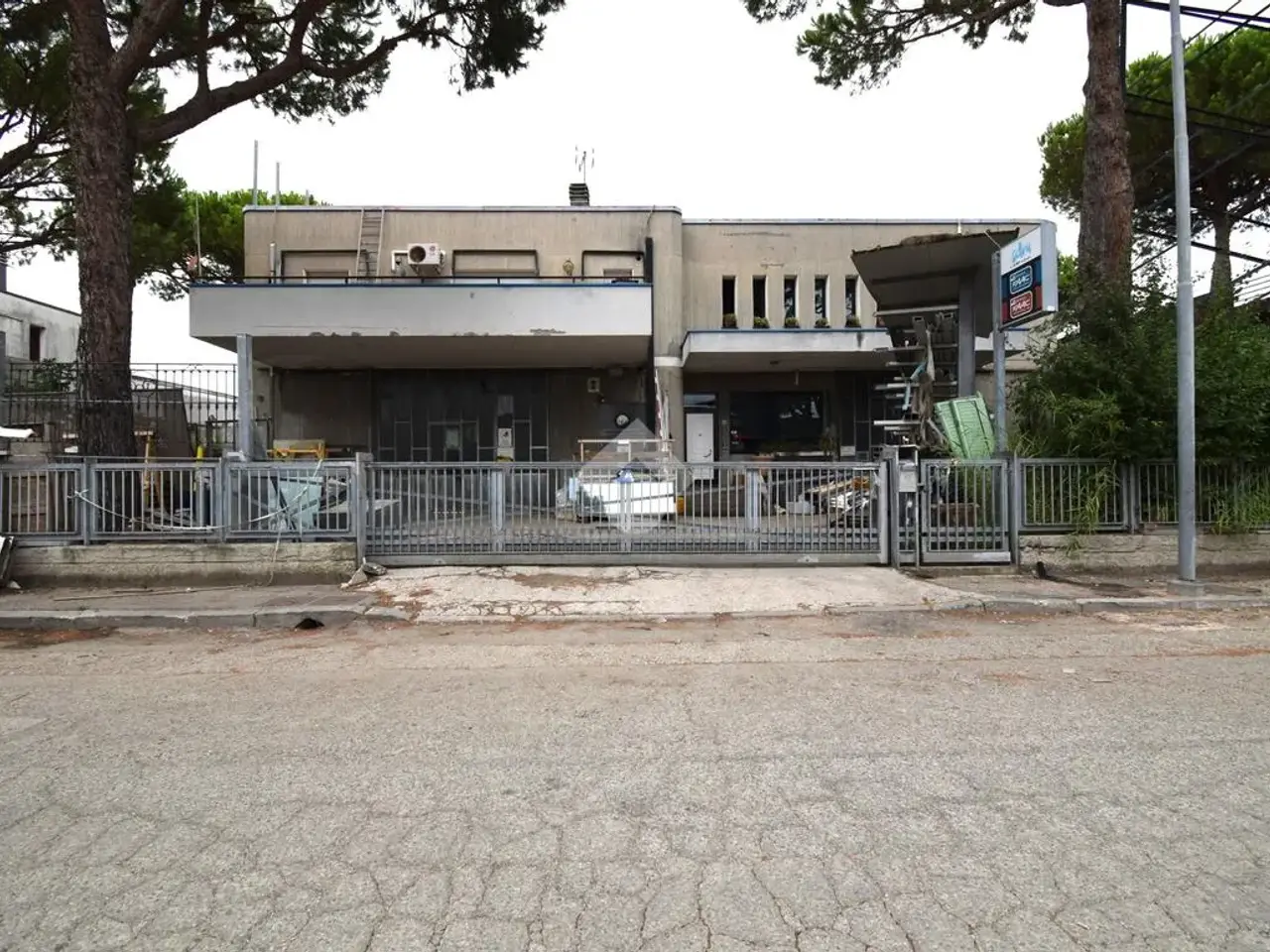 Capannone in Viale dell'Industria 24, Riccione, {3} - Foto 2