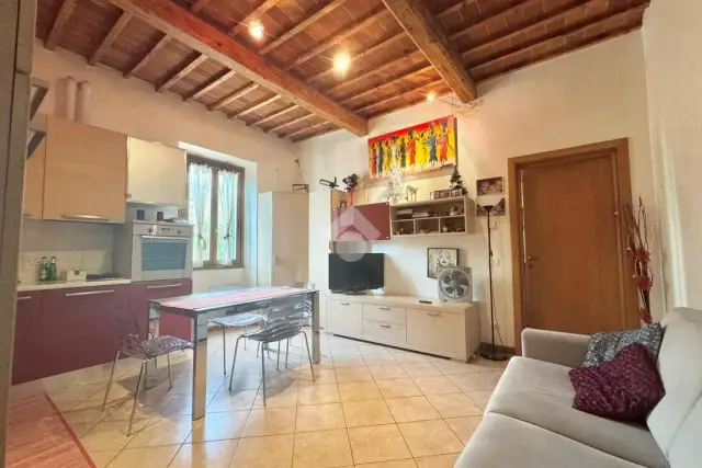 2-room flat in Via della Rinalda 8, Signa - Photo 1