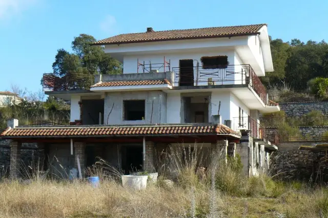 Geschäftsgebäude in Contrada Santo Stefano, Itri - Foto 1