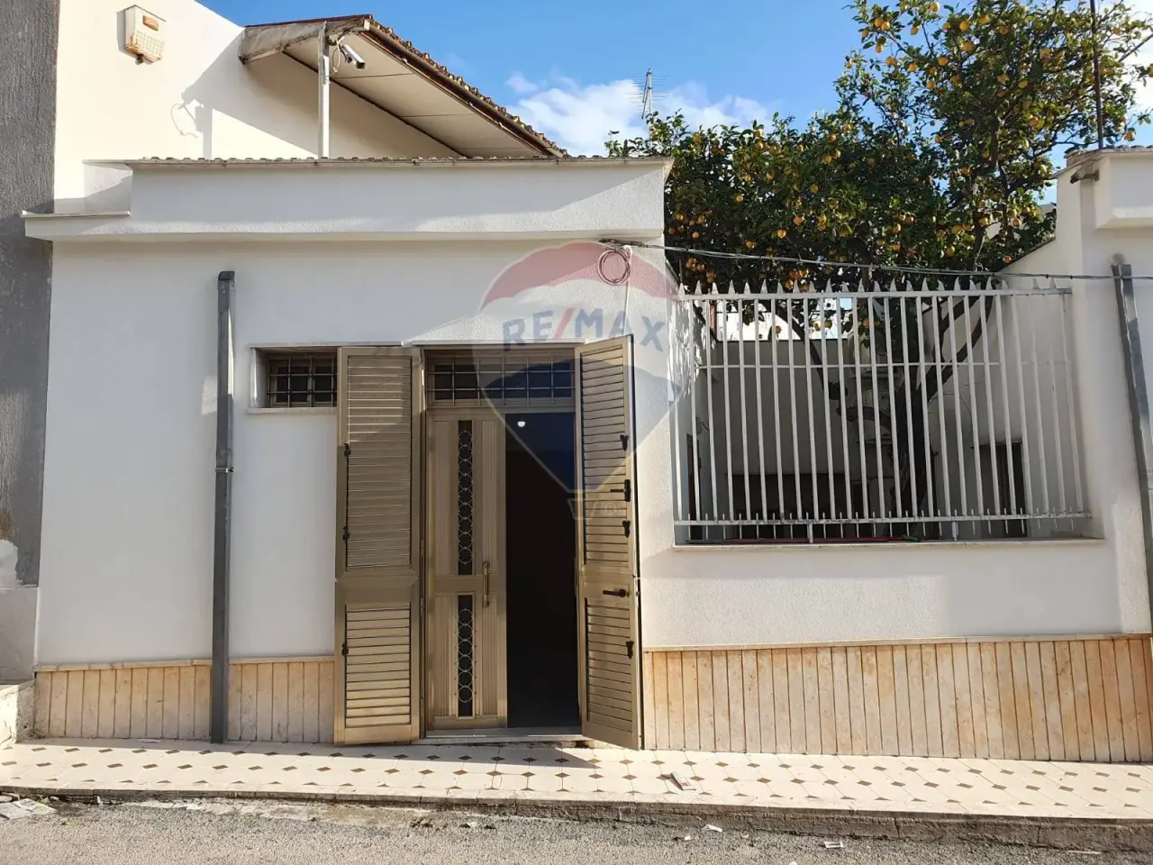Casa indipendente in vendita, Via Eusebio Giambone, Vittoria - Planimetria 1