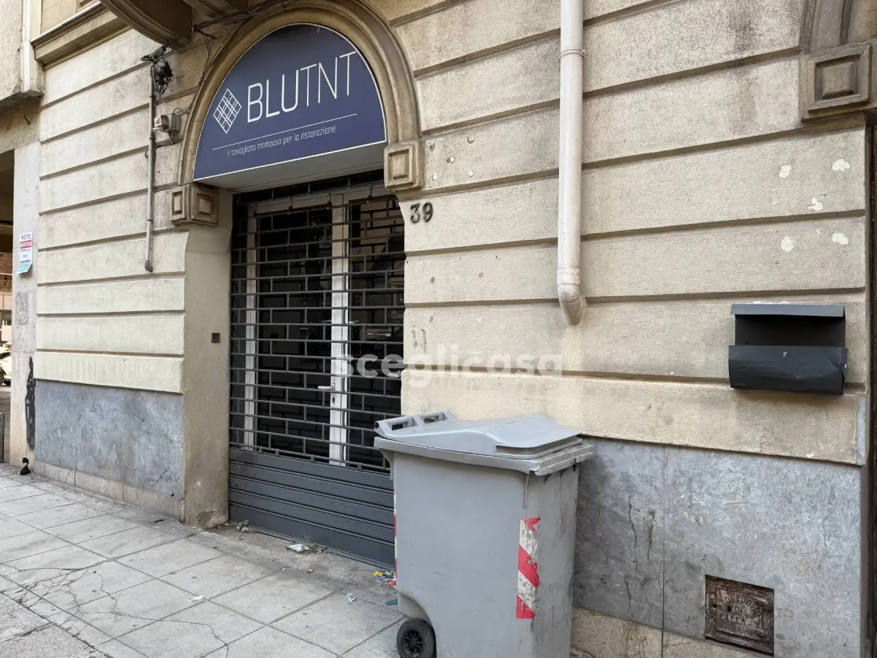Negozio in Via Isidoro Carini 39, Palermo, {3} - Foto 2
