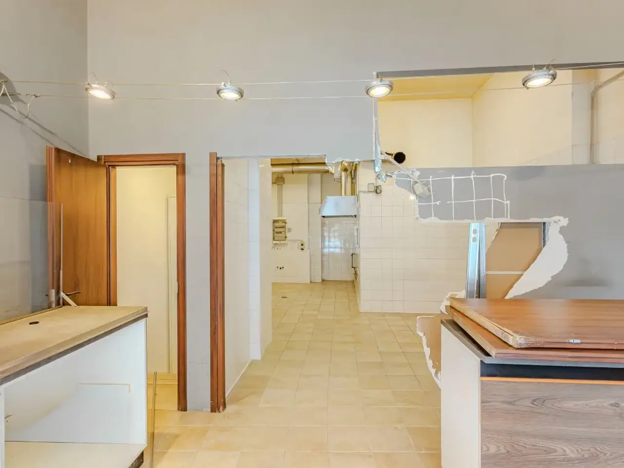 Negozio in Via Giacinto De Vecchi Pieralice 58, Roma, {3} - Foto 1