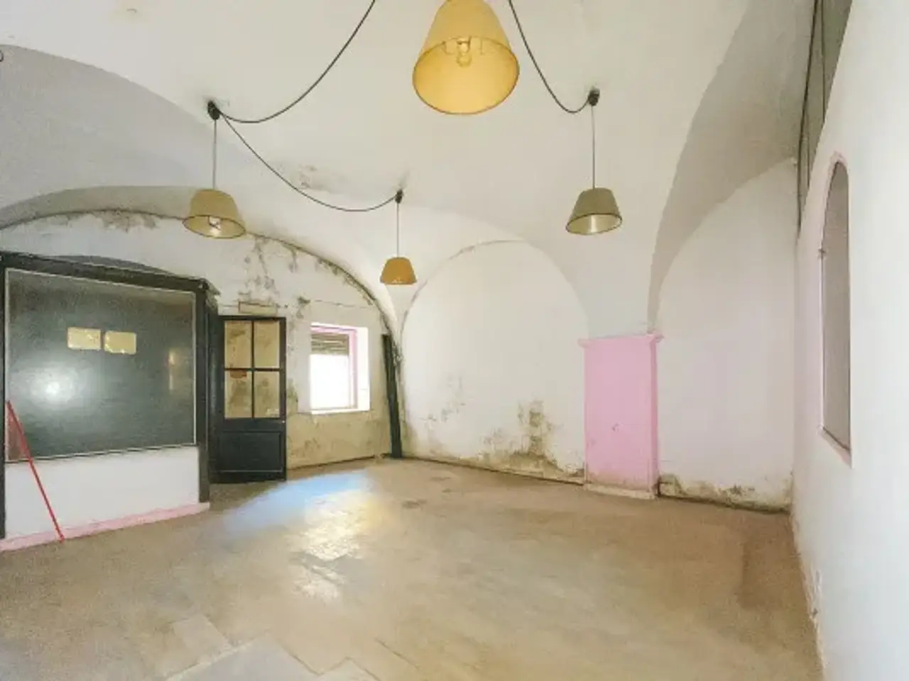 Magazzino in Via Giovanni Amendola, Imperia, {3} - Foto 1