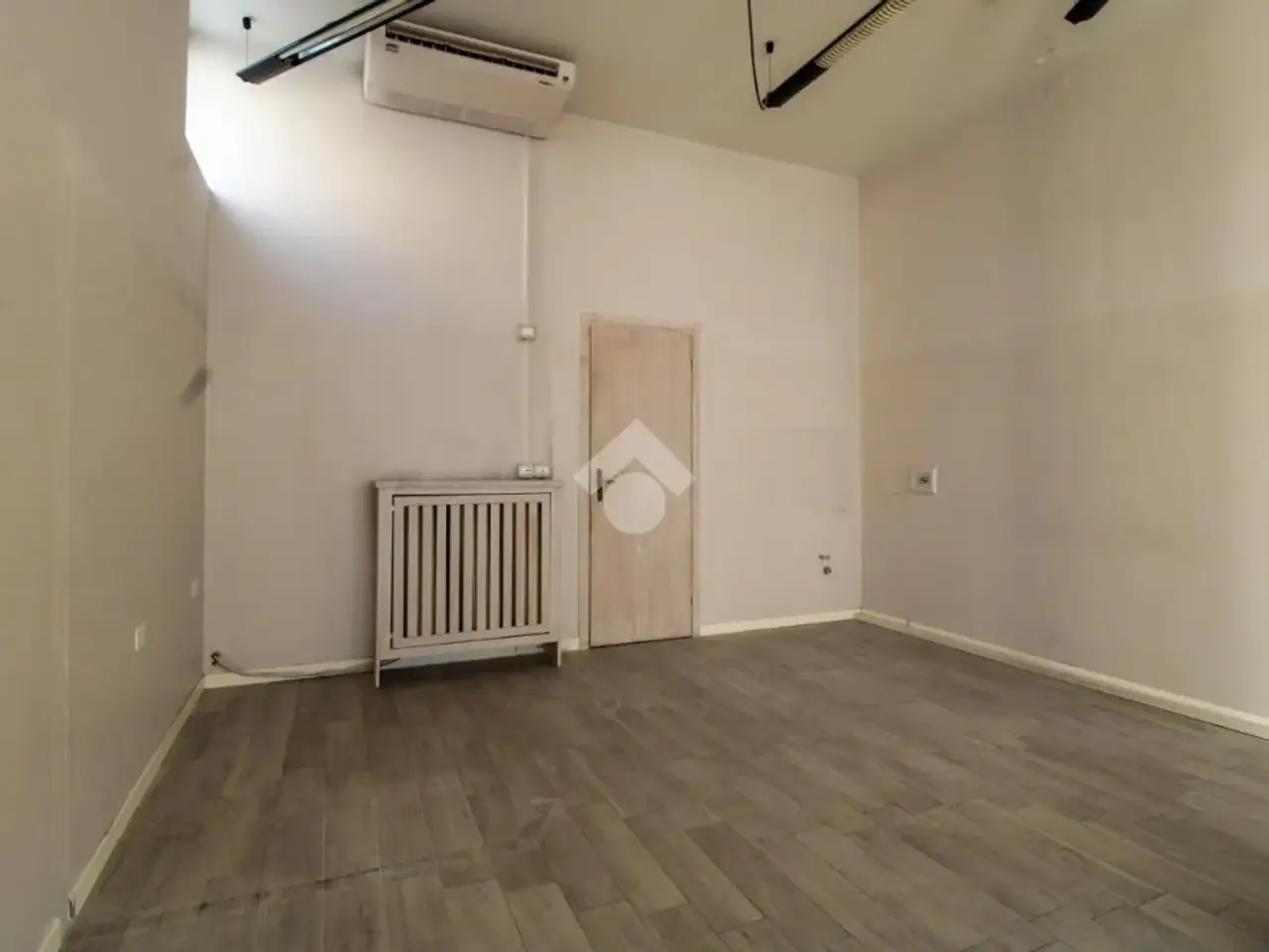 Negozio in Via G. Verdi, Palazzolo Sull'Oglio, {3} - Foto 2
