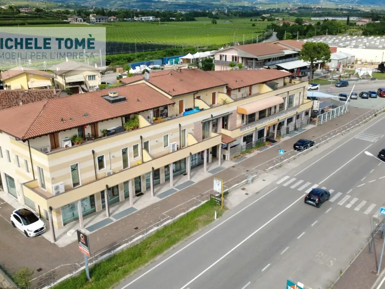 Ufficio in Via Alcide De Gasperi, Sant'Ambrogio Di Valpolicella, {3} - Foto 1
