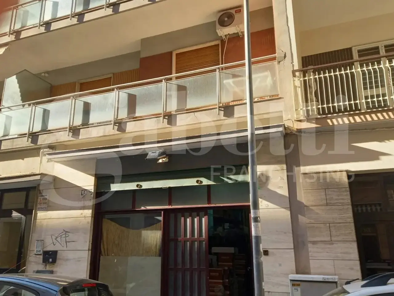 Negozio in Via Foggia , Bari, {3} - Foto 1