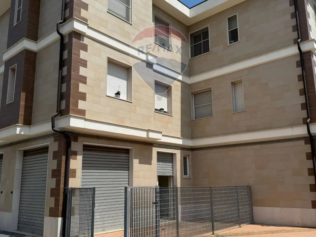 Laboratorio in Via Manfredonia 19, Foggia, {3} - Foto 1