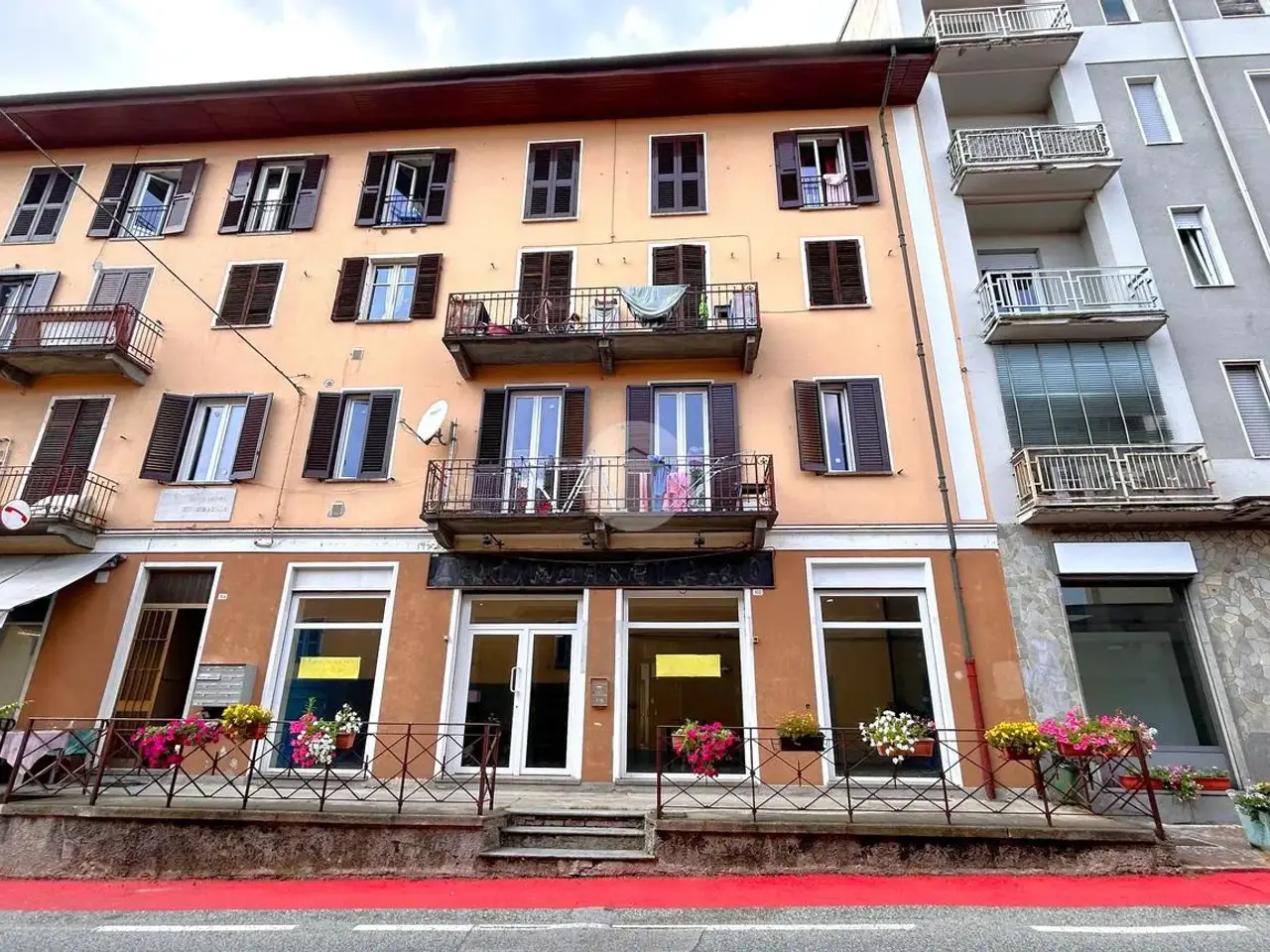 Negozio in Via Martiri della Libertà 104, Occhieppo Inferiore, {3} - Foto 1