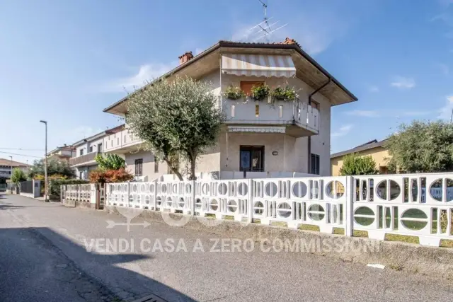 Villa in Via Giuseppe Parini 2, Dalmine - Foto 1