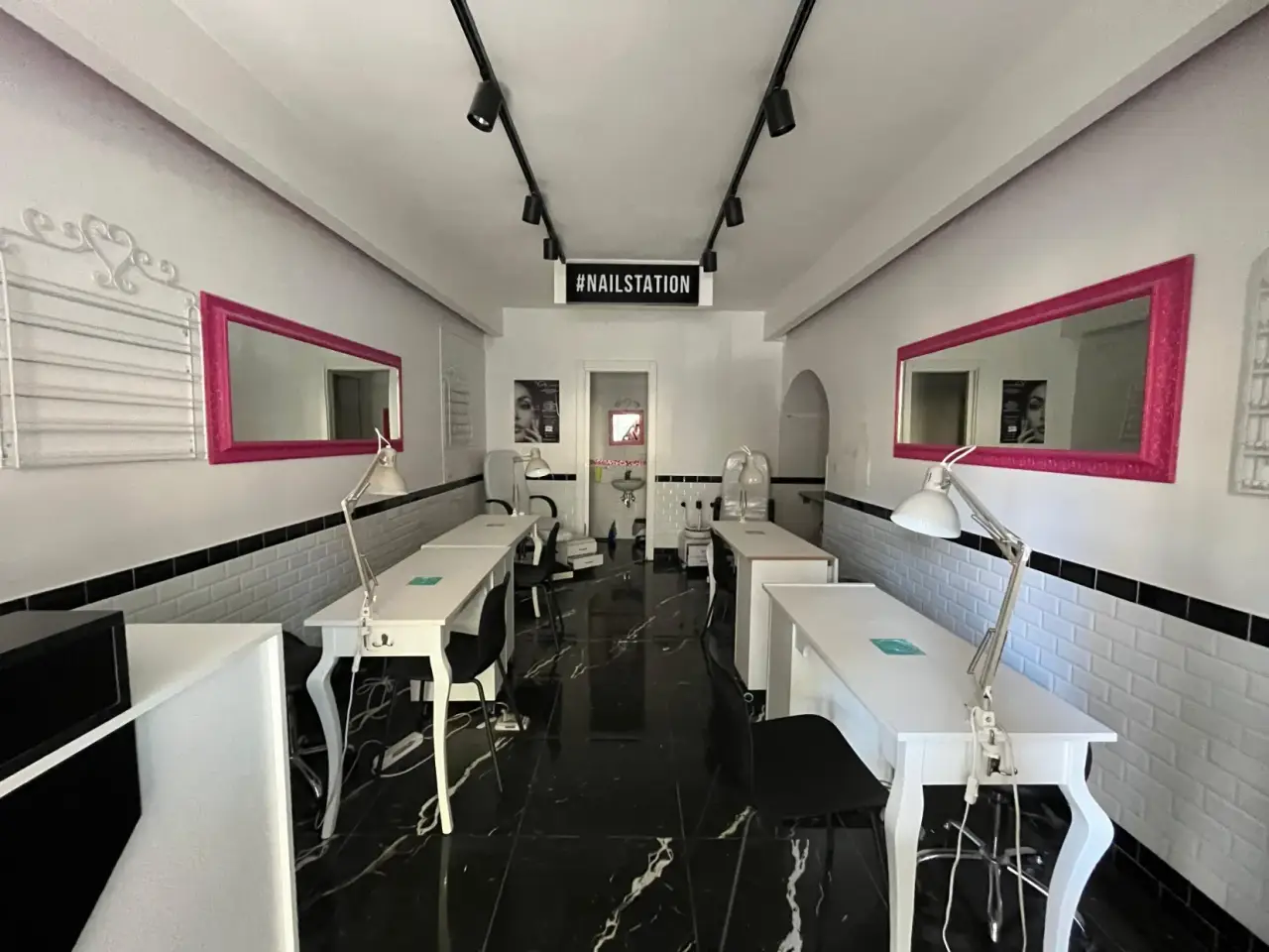 Negozio in Via Bernini 64, Napoli, {3} - Foto 1