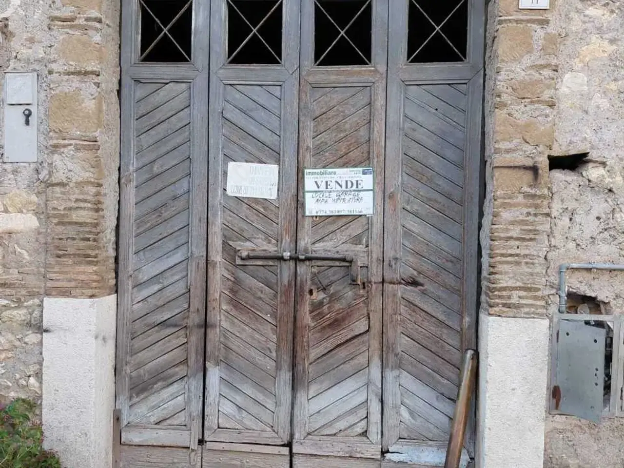 Parcheggio chiuso in Via Nuova 11, Guidonia Montecelio, {3} - Foto 1