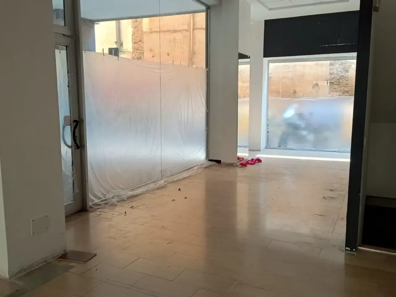 Negozio in , Pesaro, {3} - Foto 2