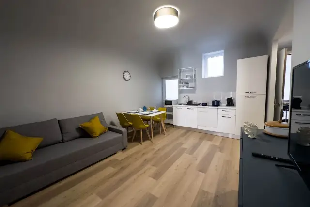 2-room flat in {3}, - Photo 1