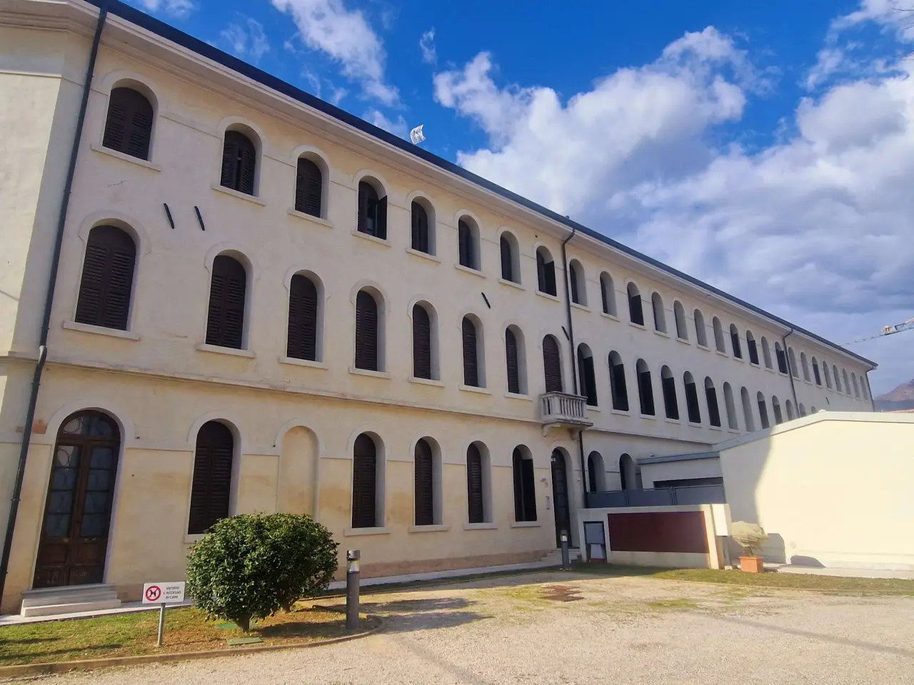 Ufficio in , Vittorio Veneto, {3} - Foto 1