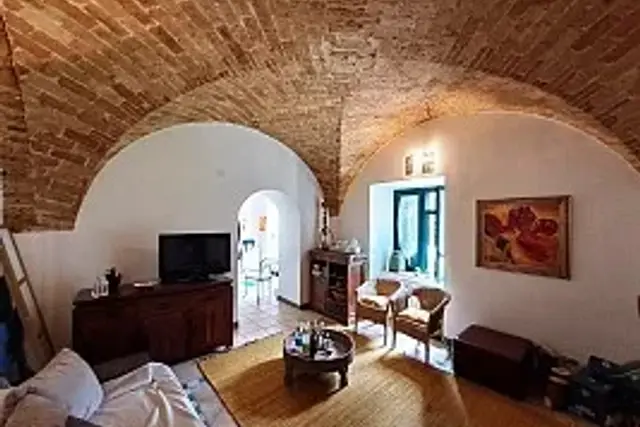 insertion image