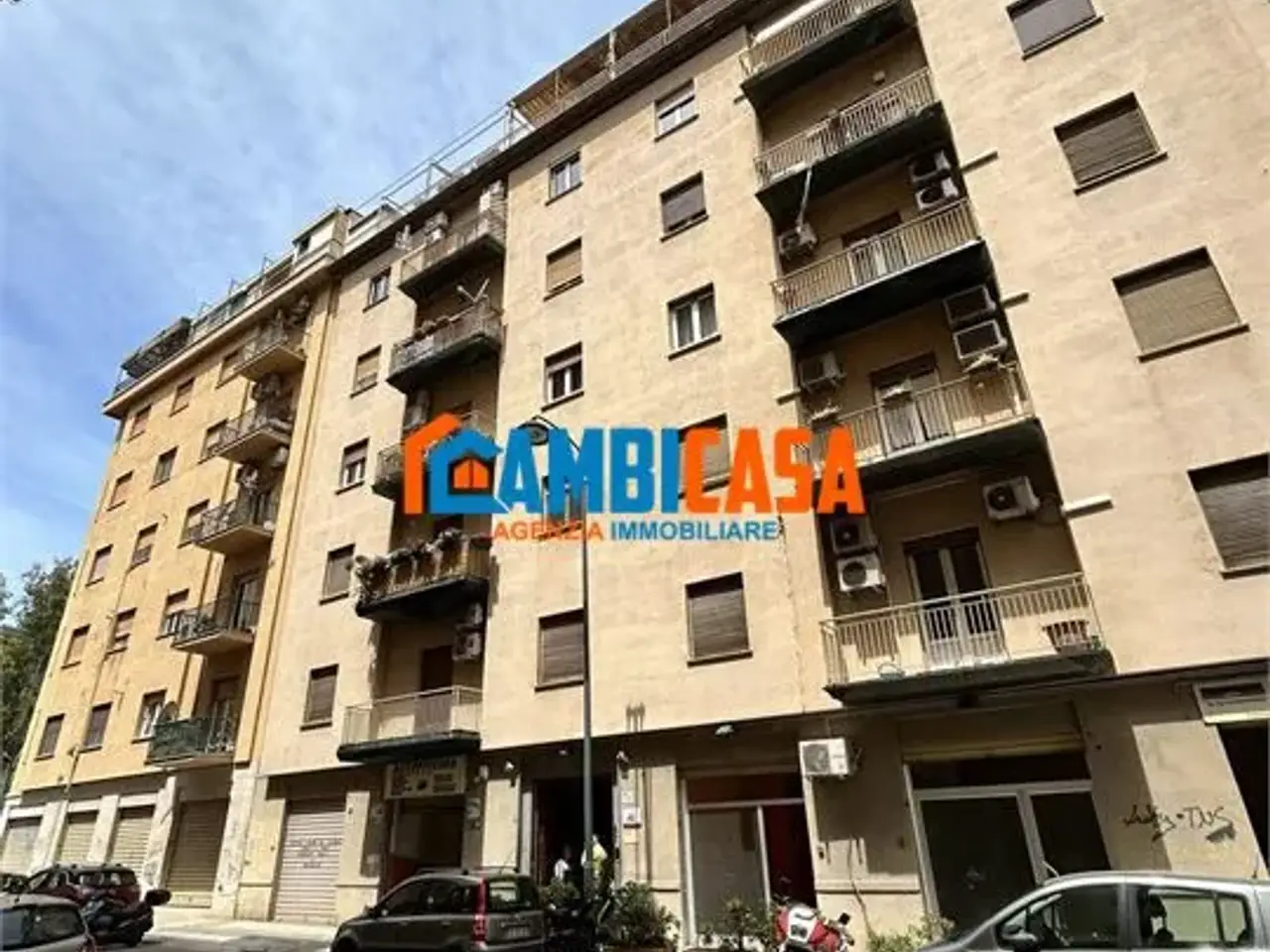 Laboratorio in , Palermo, {3} - Foto 1