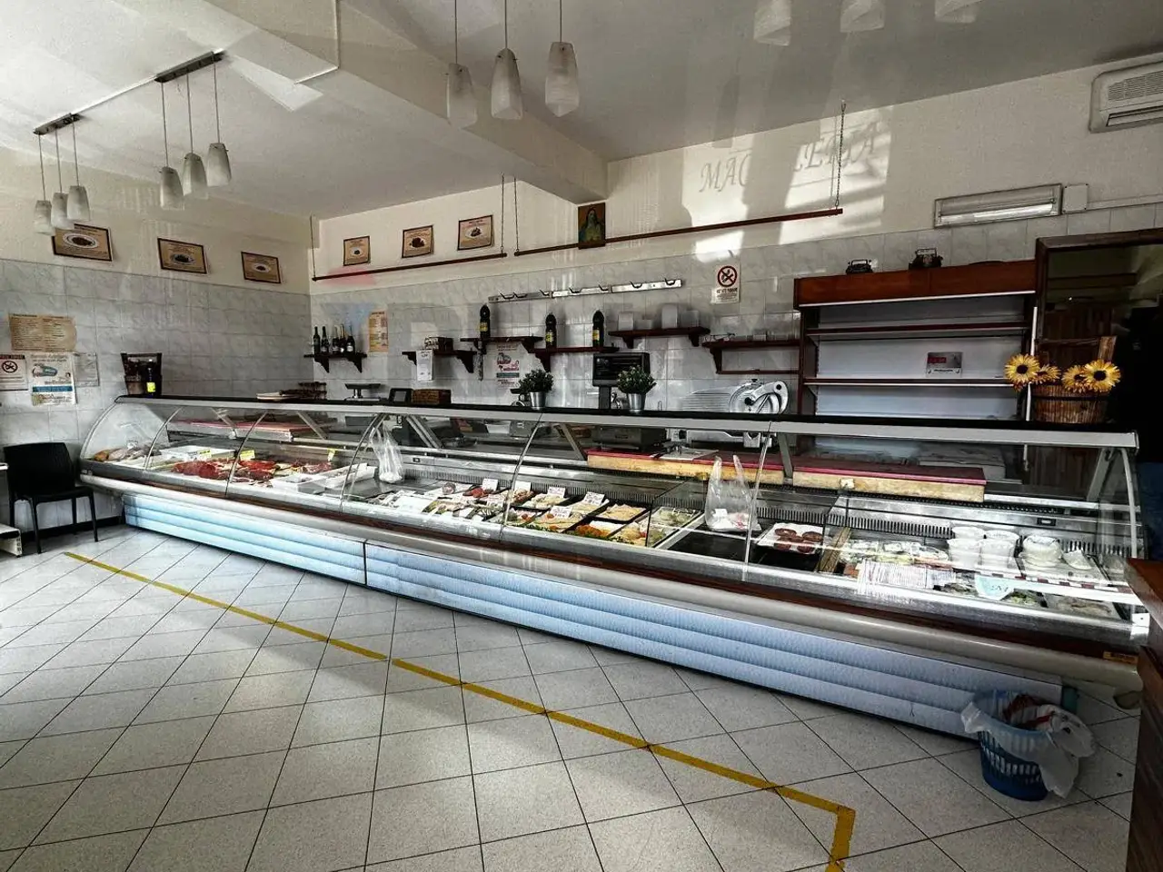 Esercizio commerciale in Via Santi Bonaccorsi, Aci Catena, {3} - Foto 2