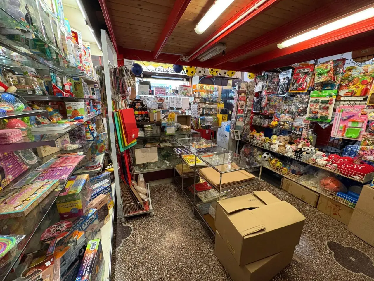 Negozio in Via del Lagaccio 66r, Genova, {3} - Foto 2