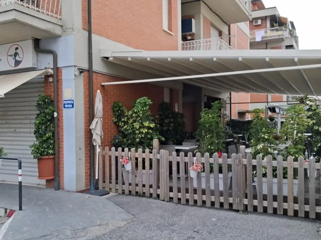 Bar in Via dei Lecci, Viareggio, {3} - Foto 1