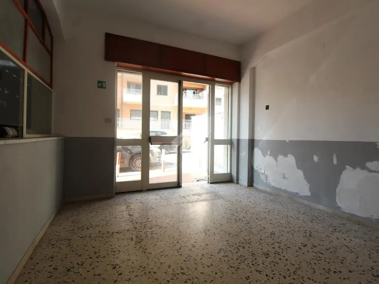 Magazzino in Via Casa Savoia 292, Reggio di Calabria, {3} - Foto 2