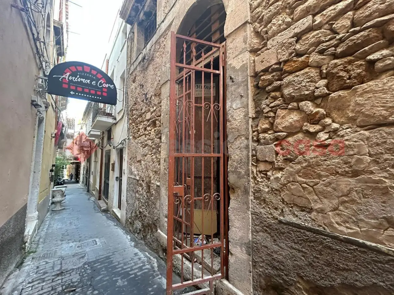 Negozio in Via Claudio Maria Arezzo 14, Siracusa, {3} - Foto 1