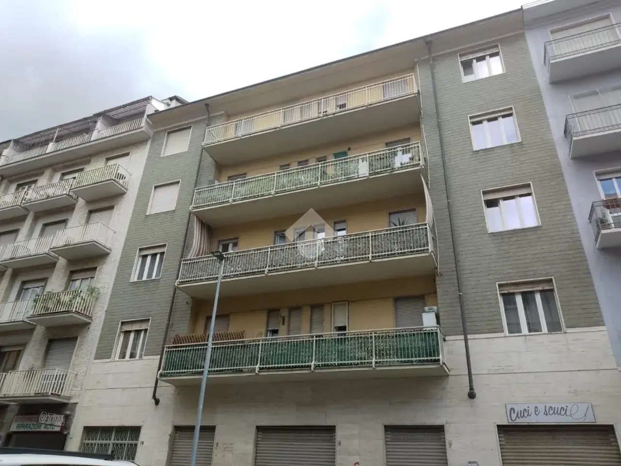 Negozio in Via Cortemilia 10, Torino, {3} - Foto 1