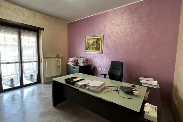 2-room flat in Via Merano 3, Cologno Monzese - Photo 1