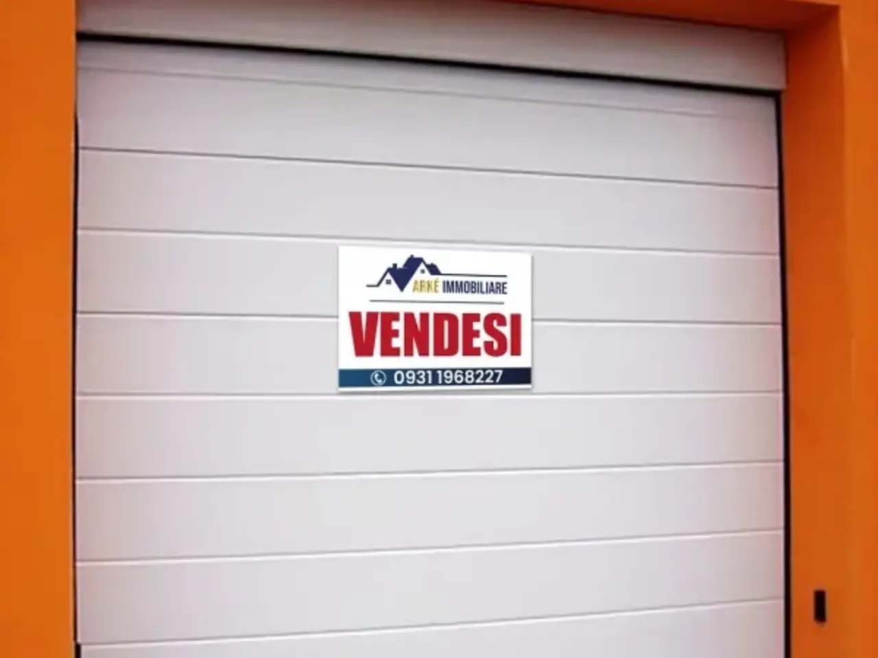 Parcheggio chiuso in , Floridia, {3} - Foto 1
