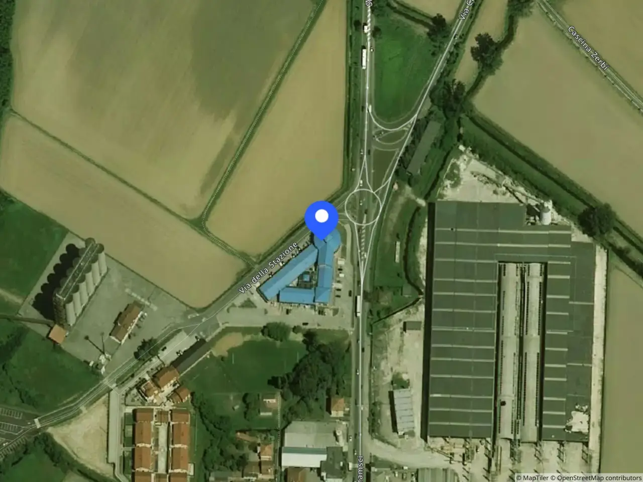 Garage in Via della Stazione 11 11, San Martino Siccomario, {3} - Foto 2