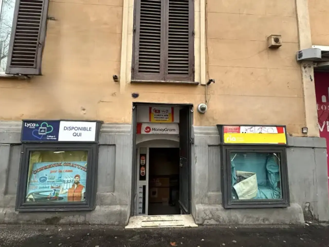 Negozio in Via Nomentana 201, Roma, {3} - Foto 2
